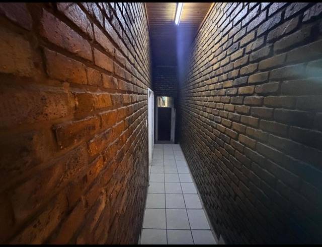 4 BEDROOM HOUSE FOR SALE IN LAUDIUM